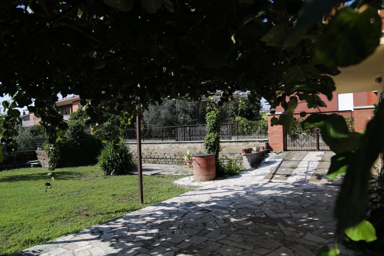 Casa Cristina Lägenhet Bolsena Exteriör bild